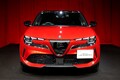 アルファロメオの最小SUV「ジュニア」発売　1.2LハイブリッドとBEVを設定、420万円から
