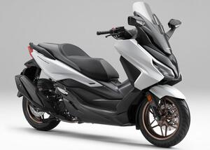 ホンダ「フォルツァ」【サクッと読める！250ccバイク・2025年現行モデル解説】