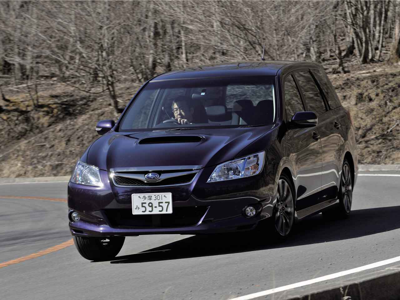 10年ひと昔の国産車 14 スバル エクシーガとフォレスターで Stiパフォーマンスパッケージを試す Webモーターマガジン 自動車情報サイト 新車 中古車 Carview