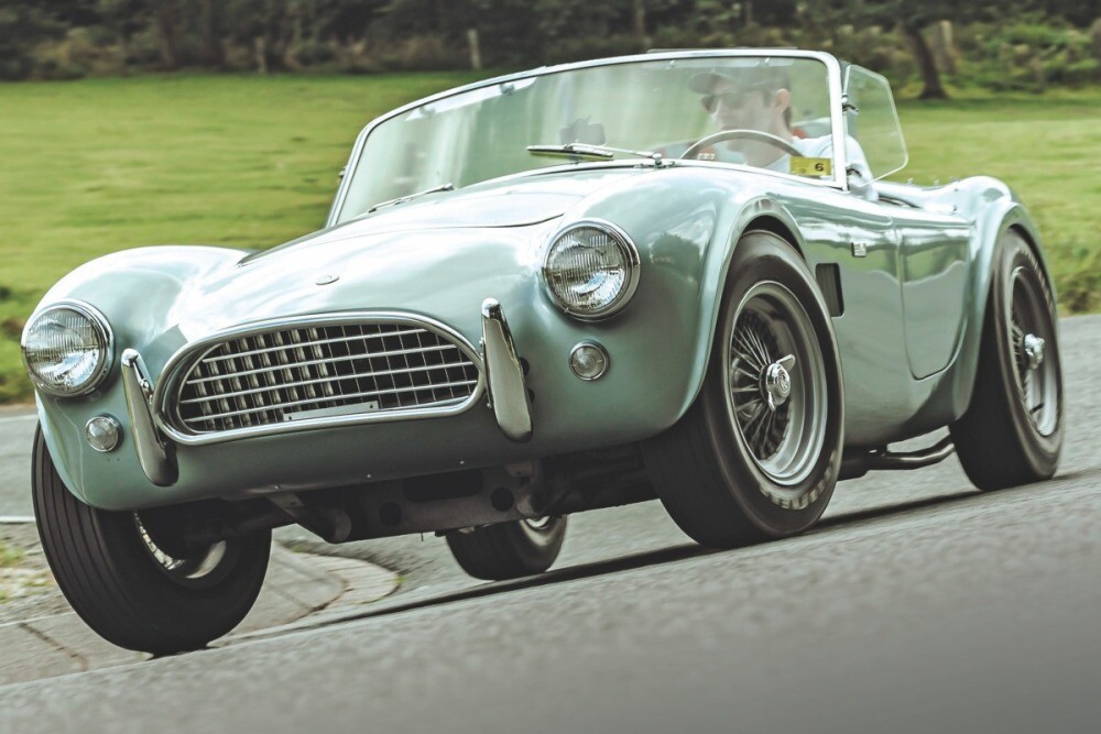 シェルビー・コブラ 289 MkII（1）　空調付きガレージで半世紀　走行僅か2万4890km