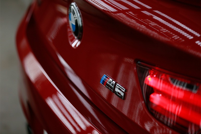 BMW M、サーキット性能を公道で駆る優越