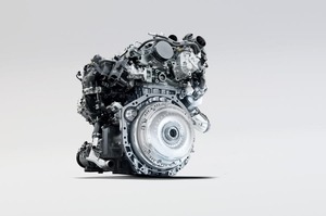 ルノーと吉利汽車、新世代の内燃エンジン開発へ　「高効率ハイブリッド」など年間500万台生産