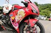 ウマ娘・VTuber・ホロライブなど人気キャラの痛車150台が集結！5月25日に奥伊吹で開催