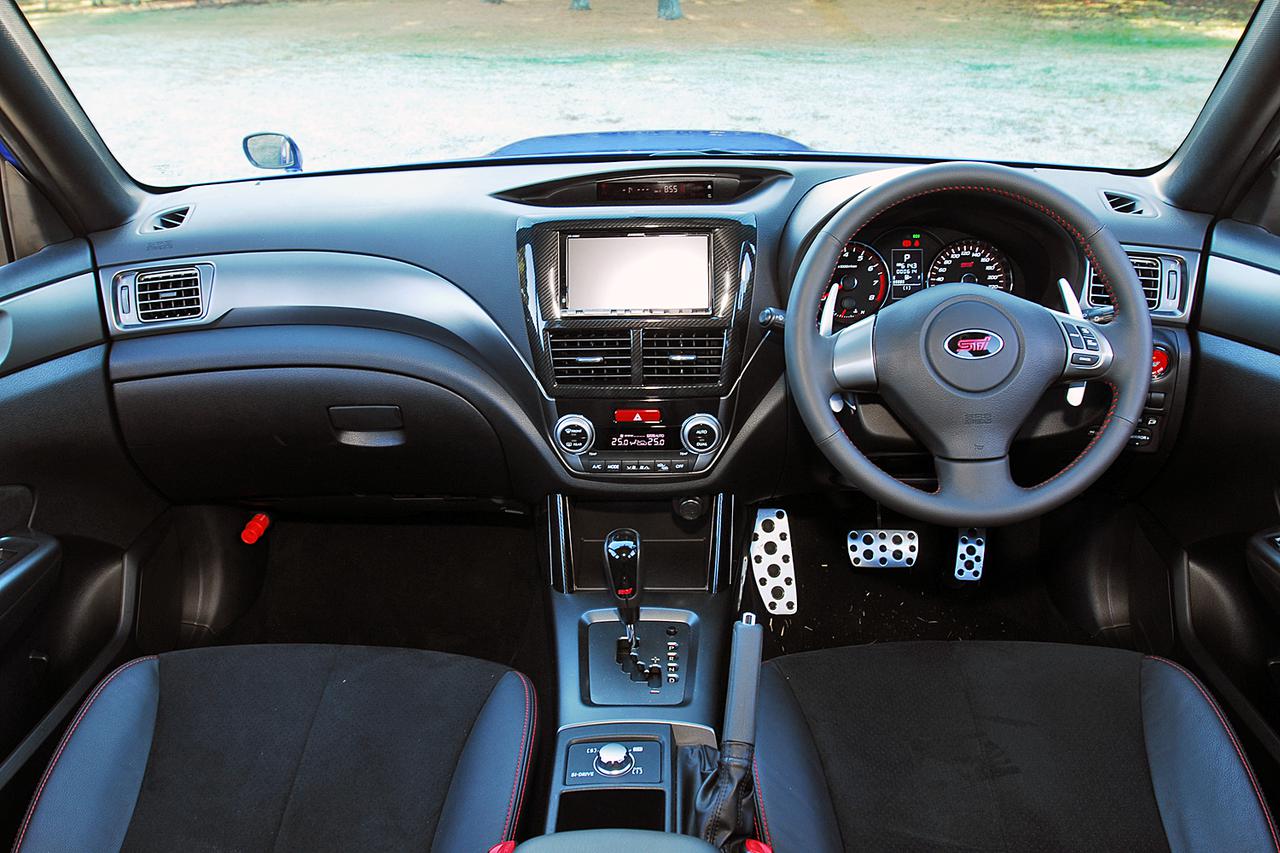 試乗 スバル フォレスターtsは Suvらしからぬ俊敏性と安定性を見せてくれた 10年ひと昔の新車 Webモーターマガジン 自動車情報サイト 新車 中古車 Carview