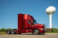トヨタ、航続距離1.5倍の大型燃料電池トラック改良型を公開　実証実験も拡充