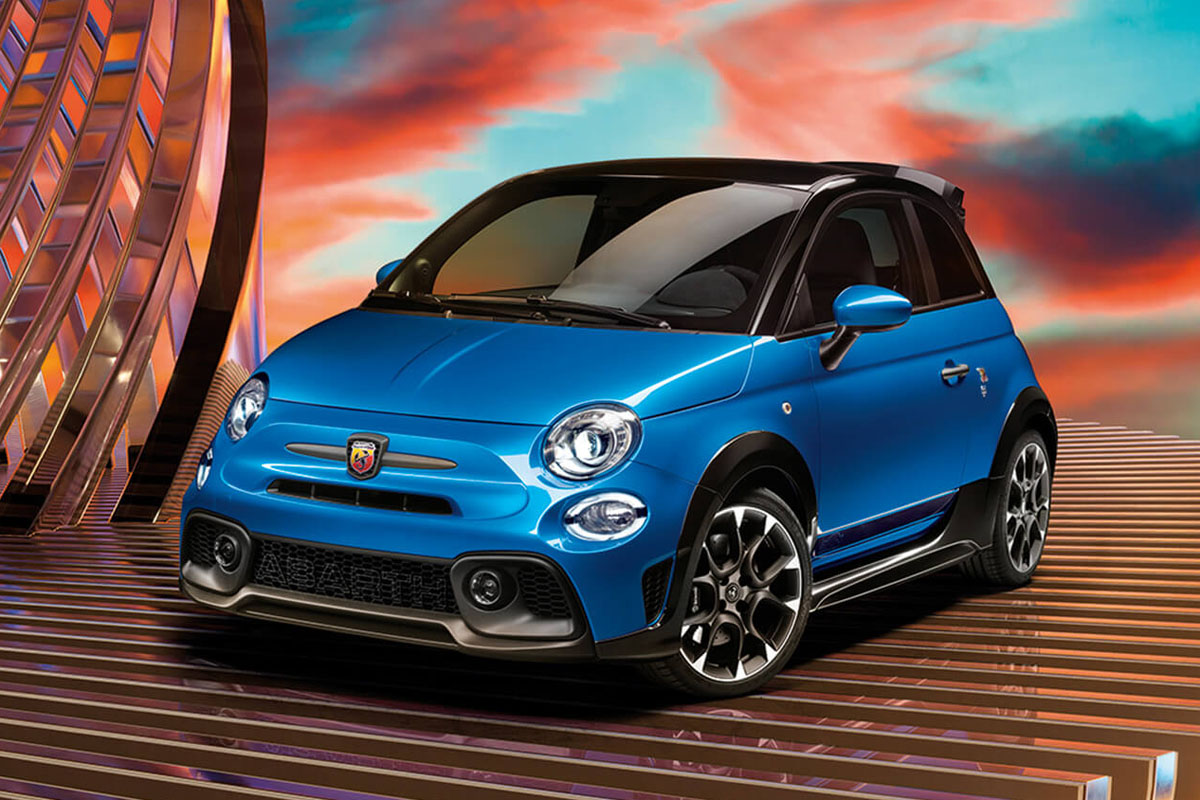 アバルト131ラリーから40年。「アバルト 695 トリビュート 131 ラリー」200台限定販売