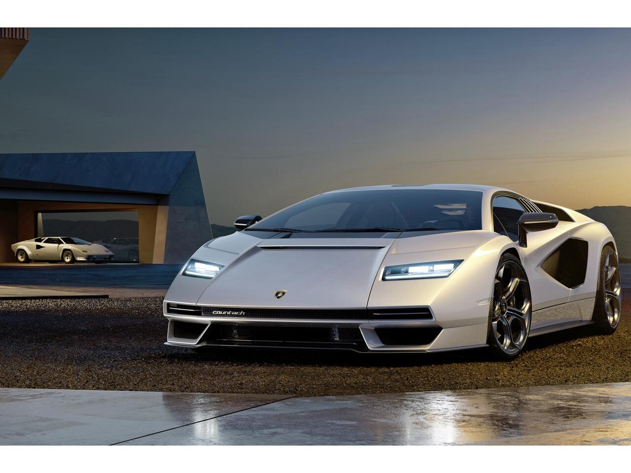 伝説のスーパーカー「ランボルギーニ カウンタック」が生誕50周年を迎え「カウンタックLPI 800-4」として復活