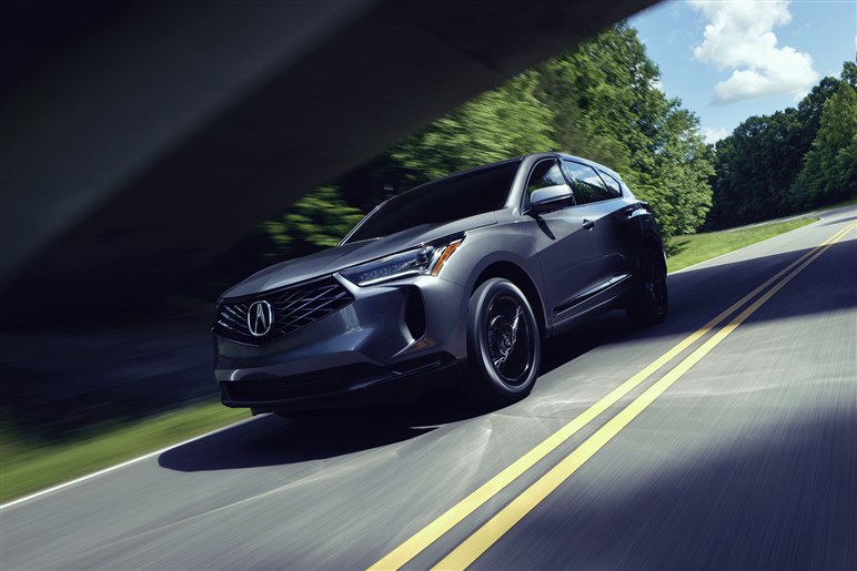 【レクサスもチラ見】ホンダ高級ブランドが予告する新型SUV「ADX」の豪華な中身。日本発売はある？