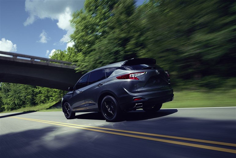【レクサスもチラ見】ホンダ高級ブランドが予告する新型SUV「ADX」の豪華な中身。日本発売はある？
