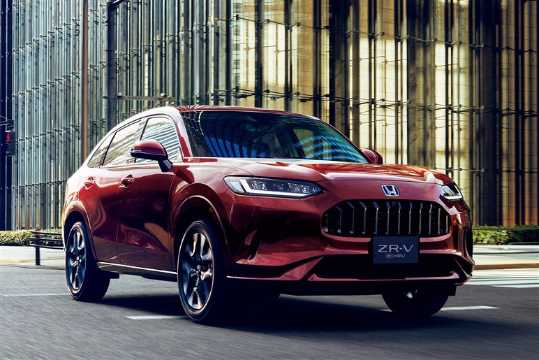 【レクサスもチラ見】ホンダ高級ブランドが予告する新型SUV「ADX」の豪華な中身。日本発売はある？