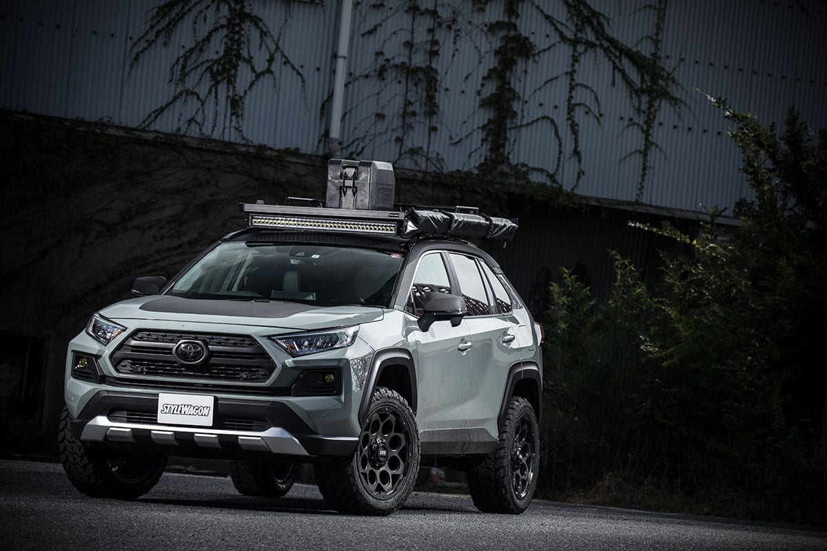 エアサスが今猛烈に進化中 何がすごい 車高調整が自在なだけじゃない メジャー4ブランド最新モデル連載04 Acc スタイルワゴン ドレスアップナビ 自動車情報サイト 新車 中古車 Carview