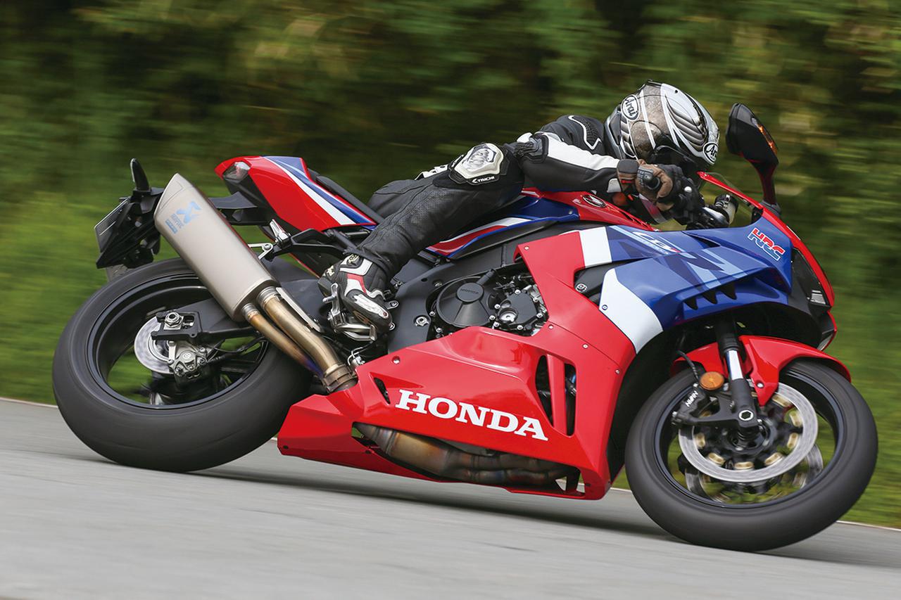 リッターssバイクのスポーツ性能を比較 ホンダ Cbr1000rr R Bmw S1000rr ドゥカティ パニガーレv4s Webオートバイ 自動車情報サイト 新車 中古車 Carview