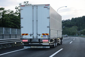 どう変わった!?　どう変わらなかった!?　長距離ドライバーが感じた「2024年問題」の現在地