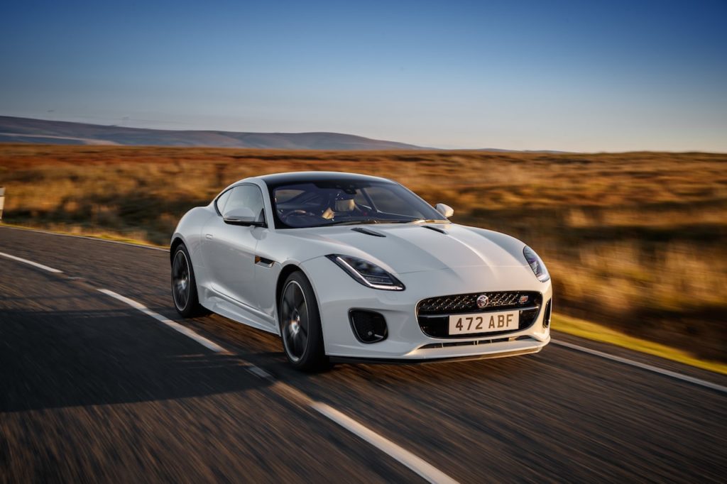 ジャガーFタイプの2020年モデル受注スタート。“赤”が効いた限定