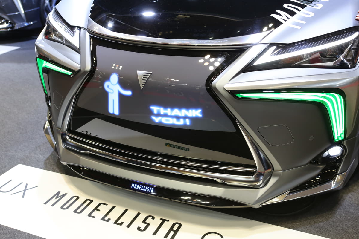 コミュニケーションを図るクルマが出現 近未来の自動車カスタムはこうなる Auto Messe Web の写真 自動車情報サイト 新車 中古車 Carview