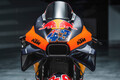 KTMが2023年MotoGPの体制を発表【ジャックは装具も一新。ヘルメットもアルパインスターズへ！】