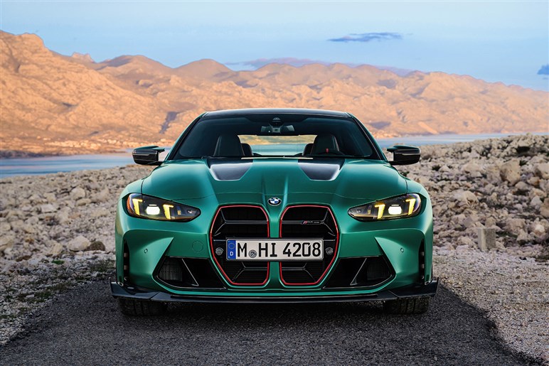 【稀少モデル】BMWが「M4 CS」発表！ 超高速クーペは2000万円強、日本には何台入る？