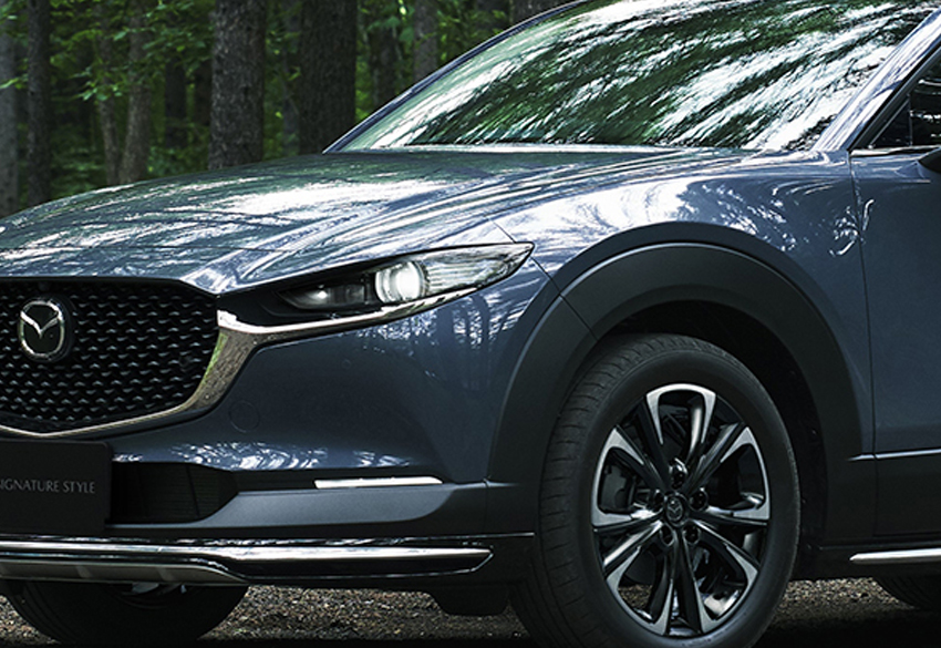 スタイリッシュsuvをさらに自分だけの一台に その名も Cx 30 シグネチャースタイル ベストカーweb 自動車情報サイト 新車 中古車 Carview
