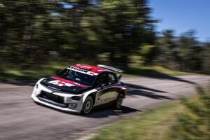 入手困難◆未開封品! 勝田 貴元　1/43 Ford フィエスタ R5 入手困難未開封品! 勝田 貴元 1/43 Ford フィエスタ R5