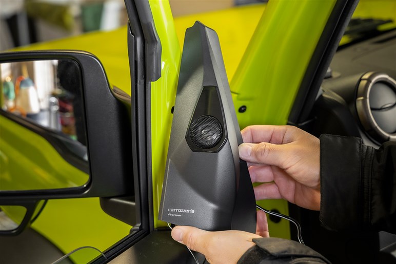【知ってた？】カー用品店に行かなくても愛車のカスタムができる「取付けサービス」が超便利でした
