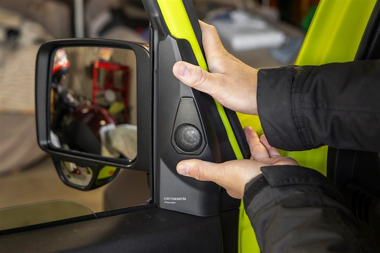 【知ってた？】カー用品店に行かなくても愛車のカスタムができる「取付けサービス」が超便利でした