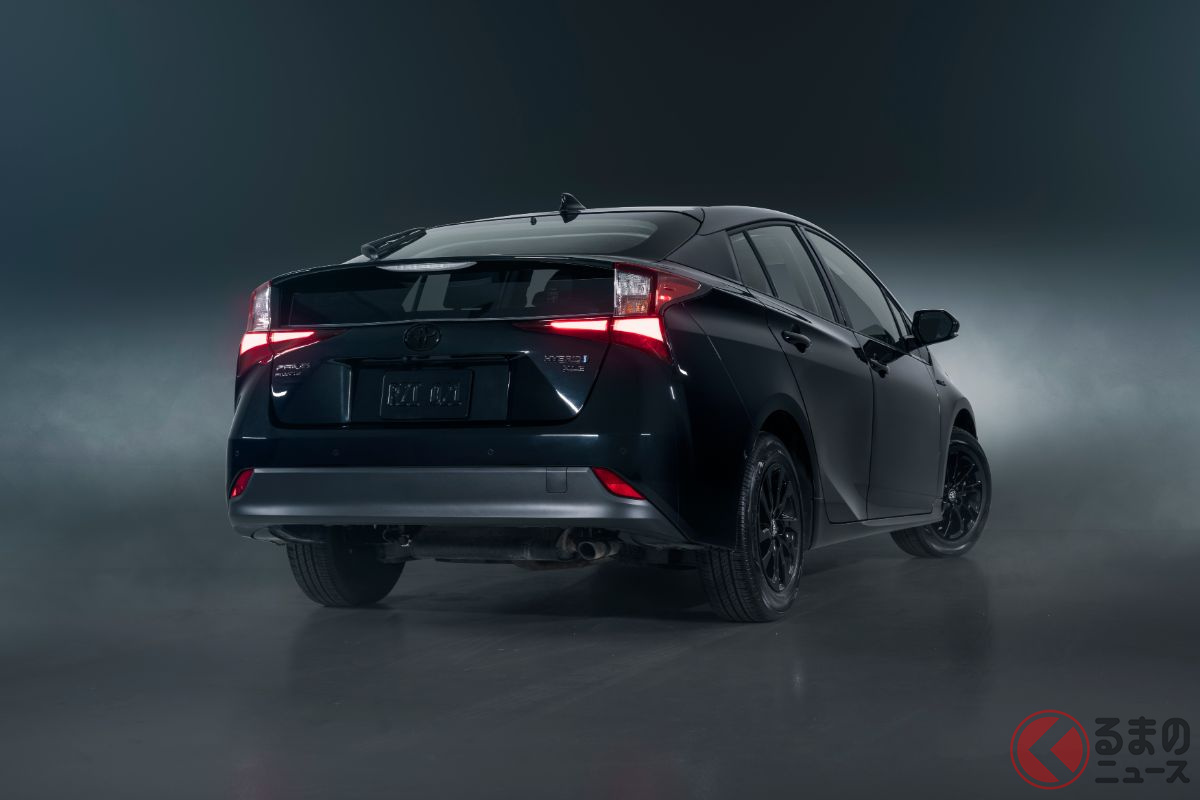 トヨタ新型 プリウス 正式発表 黒トヨタマークがカッコイイ仕様を北米で初披露 くるまのニュース 自動車情報サイト 新車 中古車 Carview