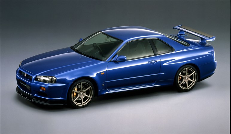 「スープラ」や「スカイラインGT-R」にあって「GR86」や「ロードスター」にないもの。古い国産スポーツカーが高騰する深いワケとは