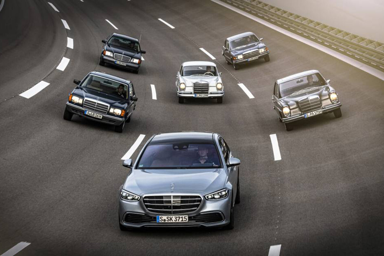 「Sクラス」とメルセデス ベンツが命名しなかった3モデルが存在したフラッグシップの歴史を振り返る！