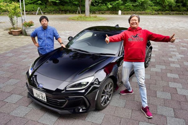 新型brzの素グレード Rを購入した弟子の愛車に試乗 国沢親方も より上質になって こらいいね ベストカーweb 自動車情報サイト 新車 中古車 Carview