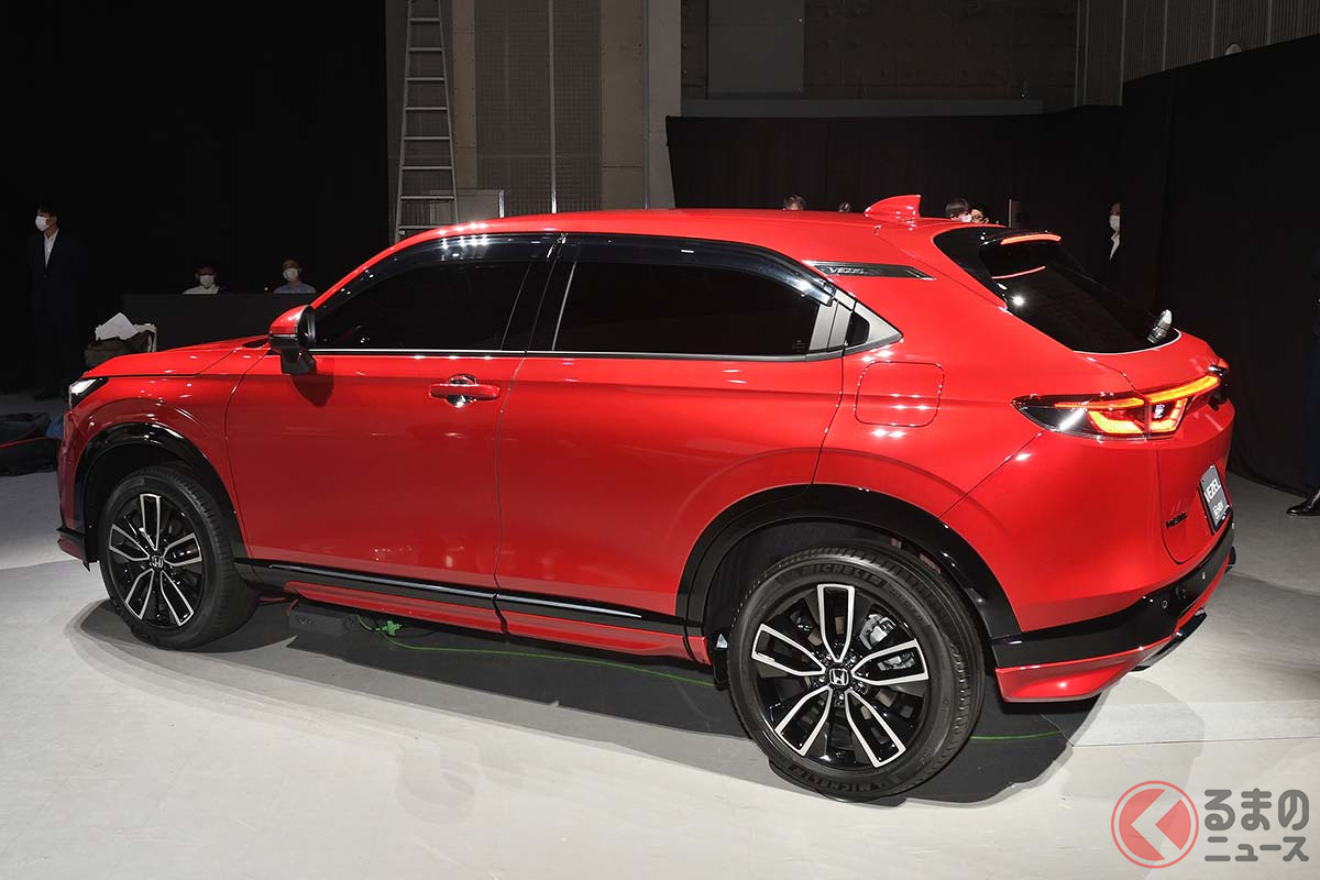 ホンダ新型 ヴェゼル が超絶イケメン化 顔つき激変のカスタム仕様が早速登場 くるまのニュース 自動車情報サイト 新車 中古車 Carview