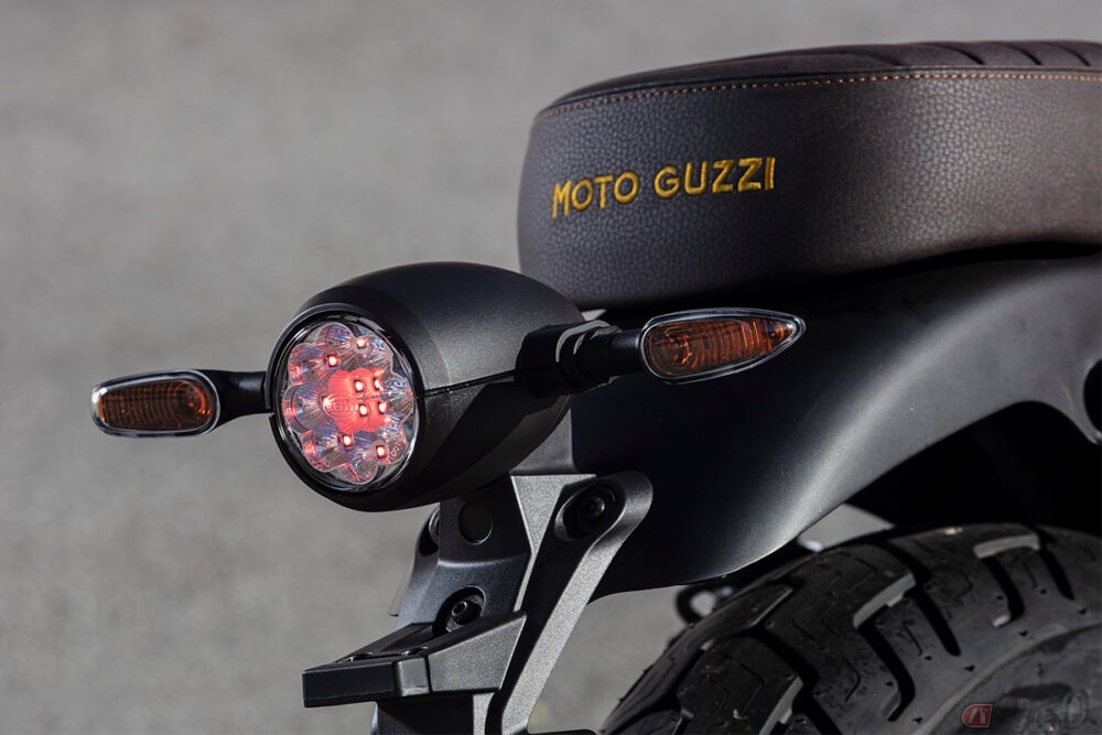 創業100周年 現存するイタリア最古のバイクメーカー モトグッツィ の100周年記念仕様車 V9 Bobber Centenario 日本発売 バイクのニュース の写真 6ページ目 自動車情報サイト 新車 中古車 Carview