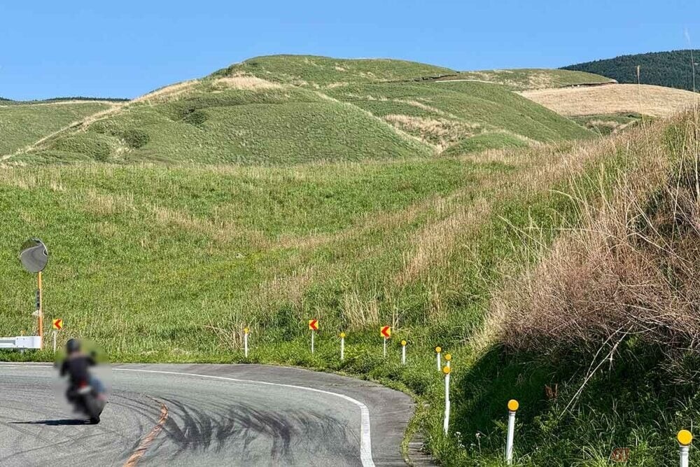 スゴイ絶景に感動!!　初めて阿蘇を走るなら『俵山峠』がオススメ！　その理由とは？