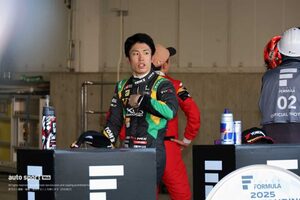 攻めたセットと意地のアウトラップでも叶わず。ランク首位から連覇逃した坪井翔「純粋なペースでは勝てませんでした」