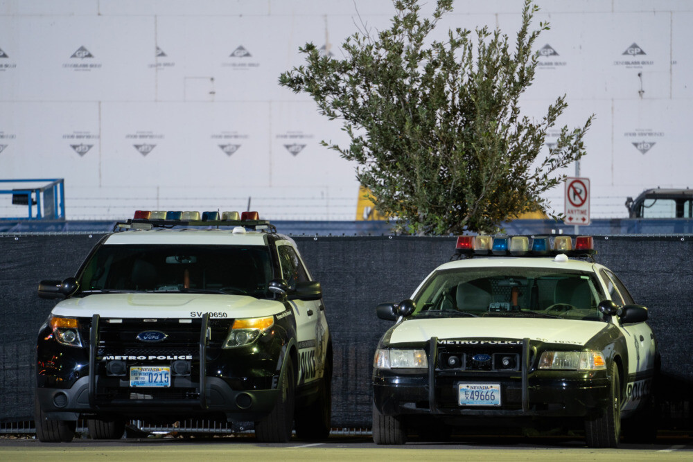 ヴィギナー　パトカー→セダン セダン・パトカー、米の定番ゆらぐ SUV台頭 警察官「早く