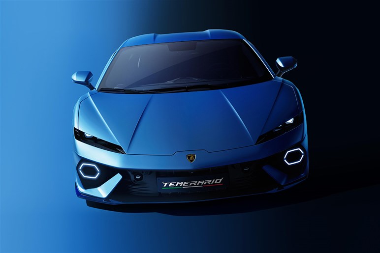 【限定29台】ランボルギーニ新型「フェノメノ」ティザー公開。強化されたV12エンジンは「レヴエルト」の1015ps超か