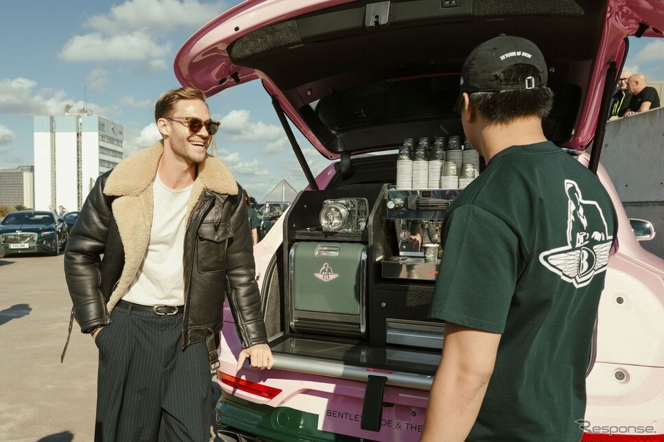 ベントレー『ベンテイガ』、移動コーヒースタンドに…「Joe & The Juice」と提携