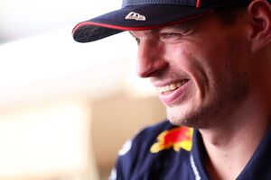 レッドブル残留を決めたフェルスタッペン……来季のF1は「エネルギーマネジメントが重要になる。それが良いことかは、時が経てば分かるさ」