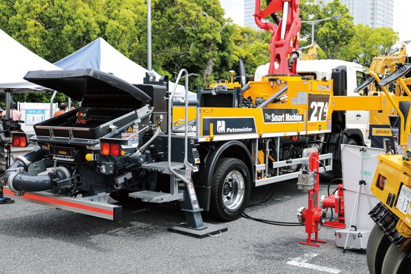ニューモデルも投入 建設現場でよく見かけるコンクリートポンプ車の静かなる進化 ベストカーweb 自動車情報サイト 新車 中古車 Carview