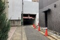 制限守ってもぶつかる！ 高さ1.7mの低いガード…京王線・笹塚～代田橋