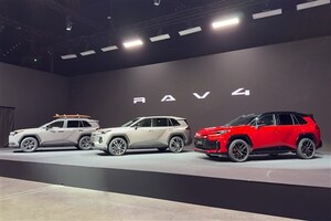 スポーツカー推しが新型「RAV4」を見てグッときた理由。GRより刺さったのは「アドベンチャー」だった