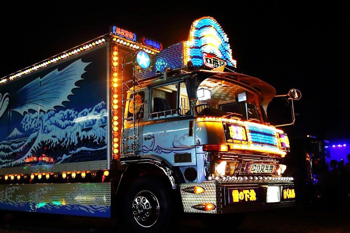 イーグル マーク 一番星 トラック野郎 デコトラ｜車