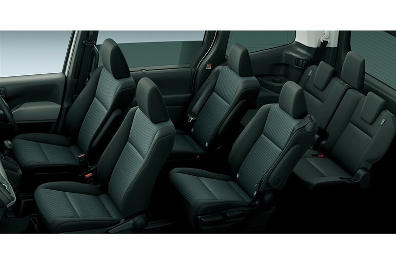 【267万円】売れてるミドルサイズミニバン「ノア」の最安グレード“ガソリンのX”はアリかナシか？