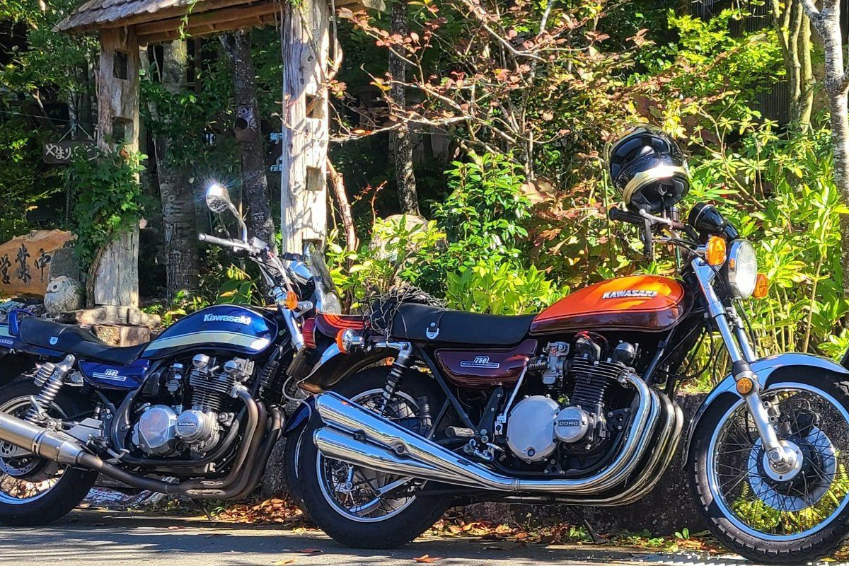 Kawasaki空冷zシリーズ特集 いまだに人気の衰えない旧車にして名車 バイクブロス 自動車情報サイト 新車 中古車 Carview