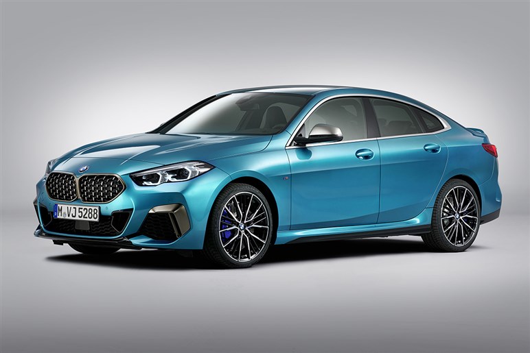 【BMWが大変身】全車種に採用される新デザインは新型「iX3」から始まり次期「3シリーズ」へ