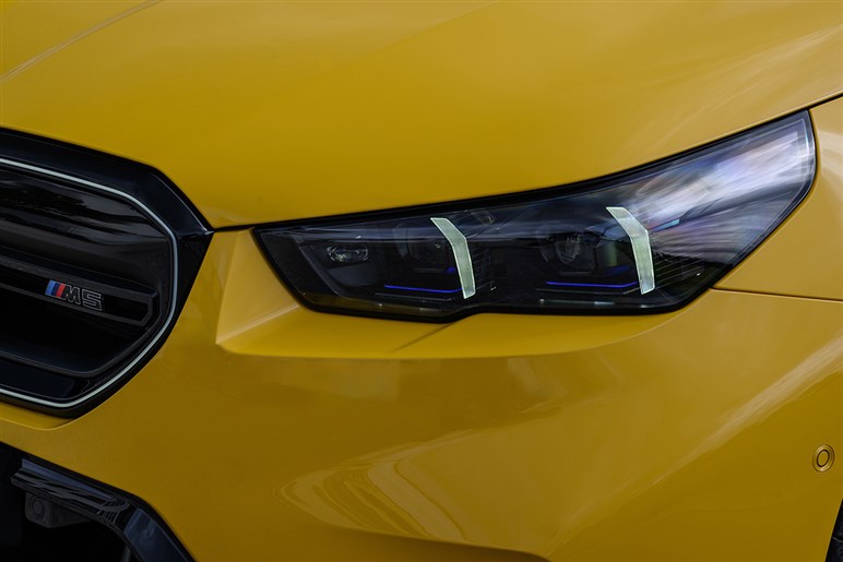【BMWが大変身】全車種に採用される新デザインは新型「iX3」から始まり次期「3シリーズ」へ