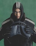 アディダス オリジナルスがアヴァヴァヴとふたたびコラボレーション