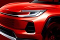 トヨタ「新型RAV4」まもなく公開!? 最新サメ顔＆カクカクデザイン採用!? 「大人気SUV」7年ぶりの全面刷新なるか!? もうすぐ発表の新型「SUV」とは