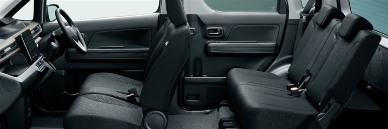 【スライドドア時代が来る】ムーヴを追う新型「ワゴンR」の今わかる情報。軽初の「フルハイブリッド」採用、噂のEVはどうなる？
