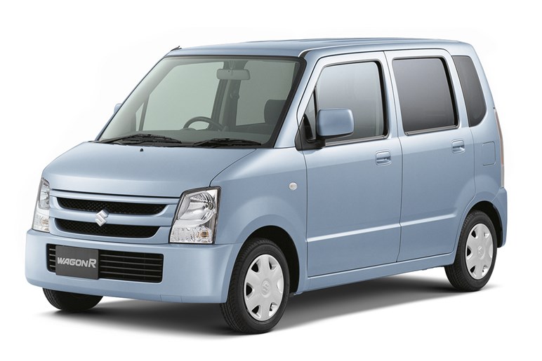 【スライドドア時代が来る】ムーヴを追う新型「ワゴンR」の今わかる情報。軽初の「フルハイブリッド」採用、噂のEVはどうなる？