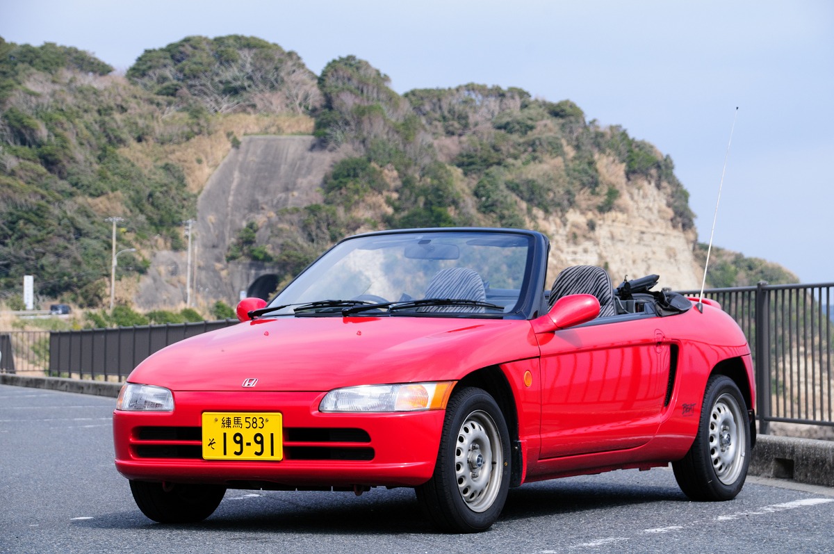 乗る というより 着る 感覚 軽ミッドシップの大傑作 ビート が今でも色褪せないワケ Auto Messe Web 自動車情報サイト 新車 中古車 Carview